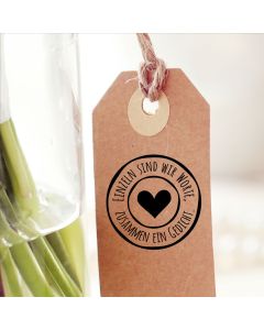 Holzstempel rund mit Spruch: Einzeln sind wir Worte